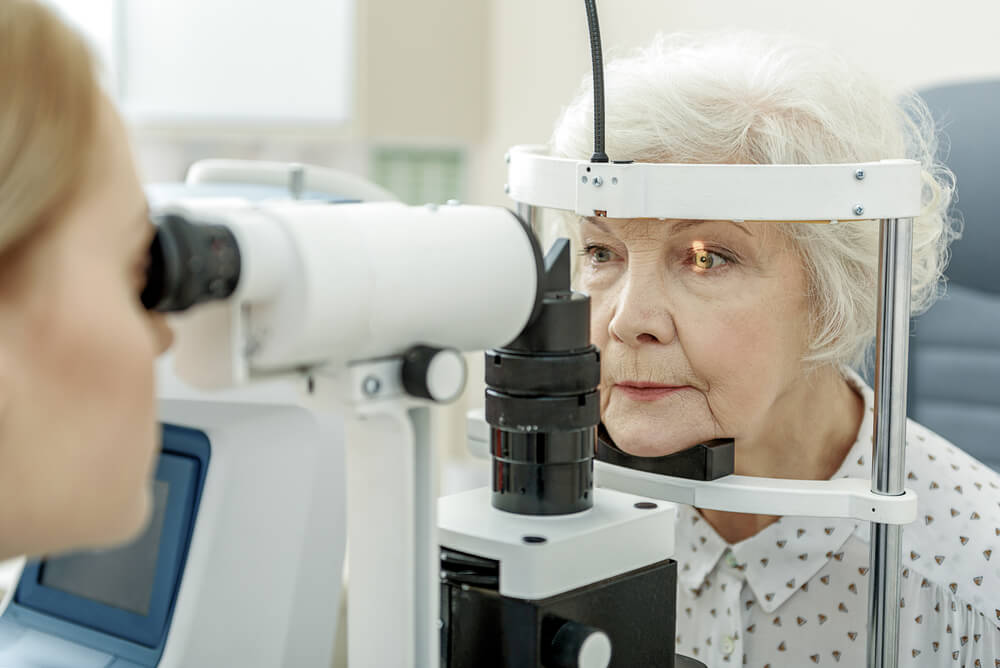 taking control of your cataracts | Decatur, AL